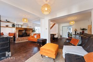 Sitting Area - click for photo gallery
